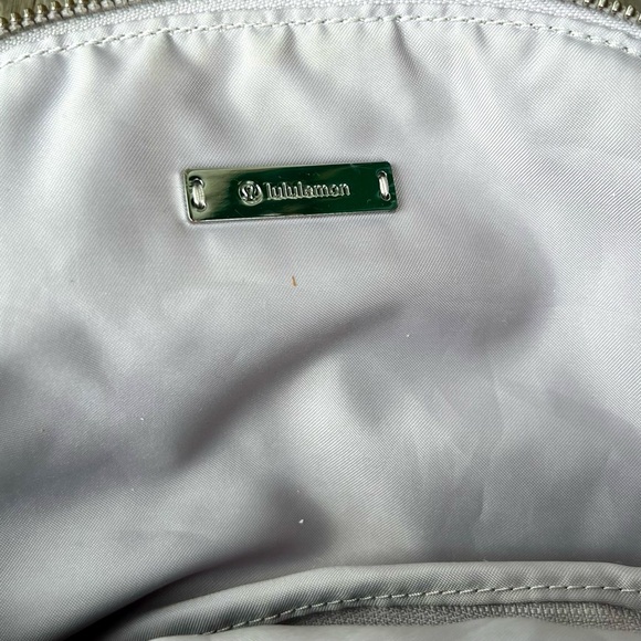 Lululemon All Night Festival Bag - Silver Drop - Picture 6 of 12